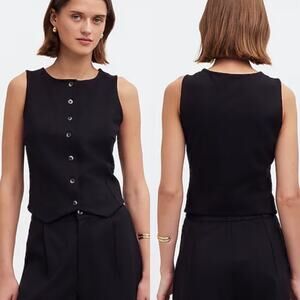 NWOT Madewell Cutaway Button-Front Vest in Ponte True Black Size Small NR336